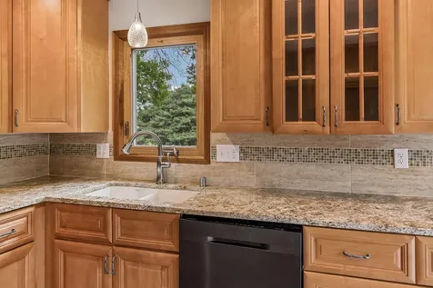 1592 Bellows Street West Saint Paul MN 55118