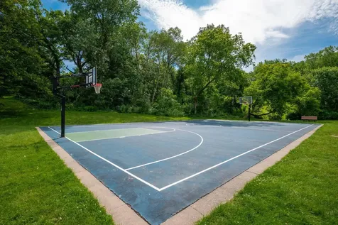 6155 Chasewood Parkway Minnetonka MN 55343