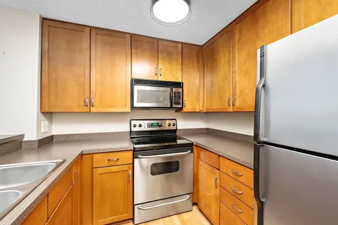6155 Chasewood Parkway Minnetonka MN 55343