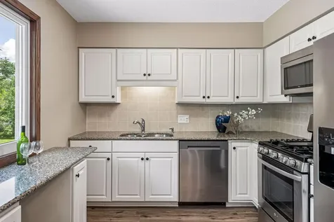 9630 12th Avenue Circle Bloomington MN 55425