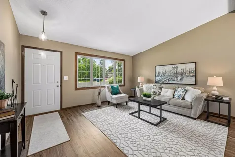 9630 12th Avenue Circle Bloomington MN 55425