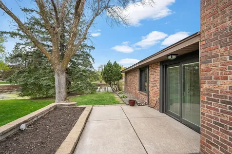 1021 Yuma Lane N Plymouth MN 55447