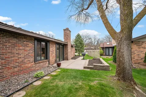 1021 Yuma Lane N Plymouth MN 55447