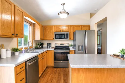 5312 Kingsbury Place NW Rochester MN 55901