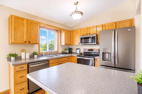 5312 Kingsbury Place NW Rochester MN 55901