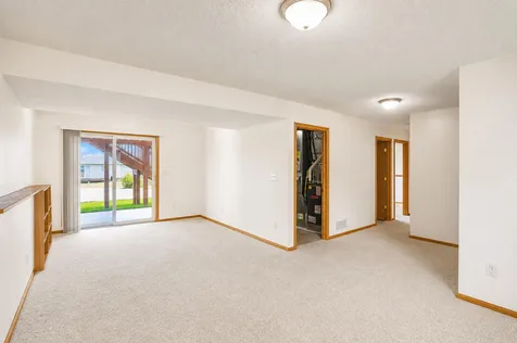 5312 Kingsbury Place NW Rochester MN 55901