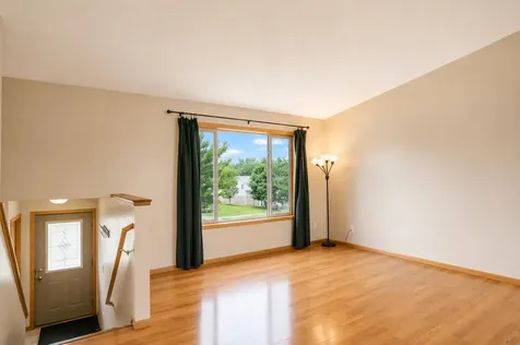 5312 Kingsbury Place NW Rochester MN 55901