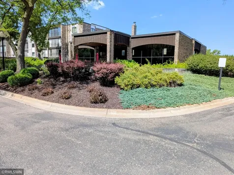 1077 Sibley Memorial Highway Saint Paul MN 55118