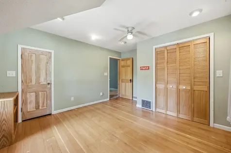 523 10th Street S Moorhead MN 56560