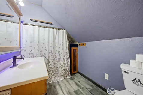 523 10th Street S Moorhead MN 56560