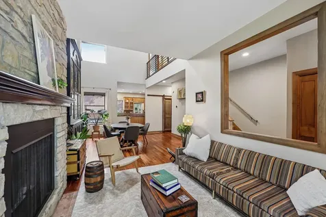 572 Dayton Avenue Saint Paul MN 55102