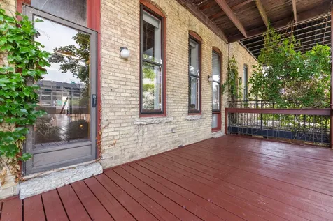 213 1/2 Washington Avenue N Minneapolis MN 55401