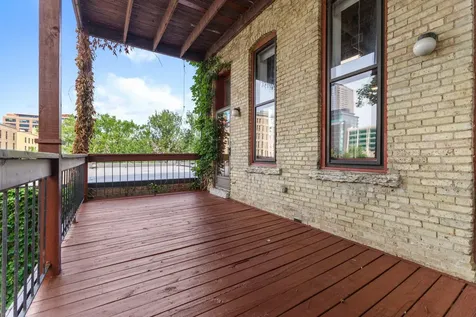 213 1/2 Washington Avenue N Minneapolis MN 55401