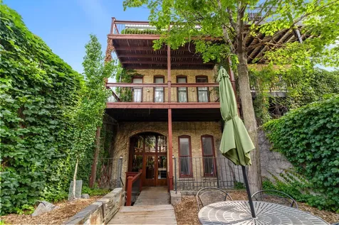 213 1/2 Washington Avenue N Minneapolis MN 55401