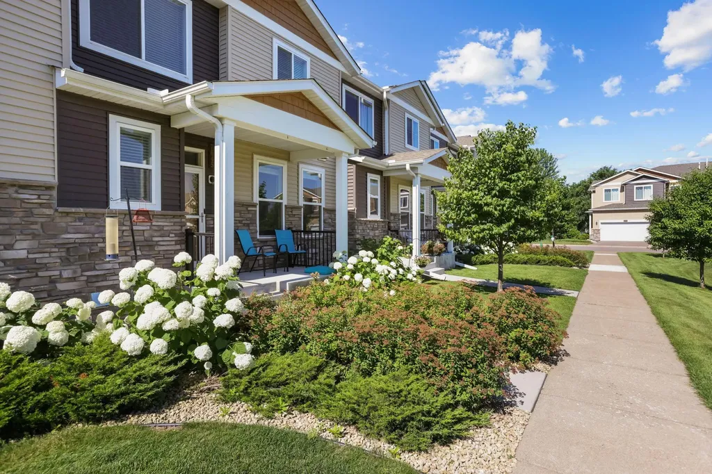 7645 147th Place NW Anoka MN 55303