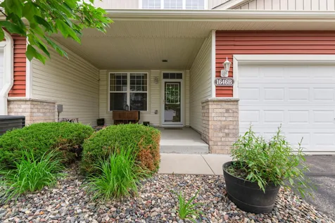 1646 White Pine Way Carver MN 55315