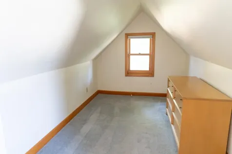 805 Cottage Avenue W Saint Paul MN 55117