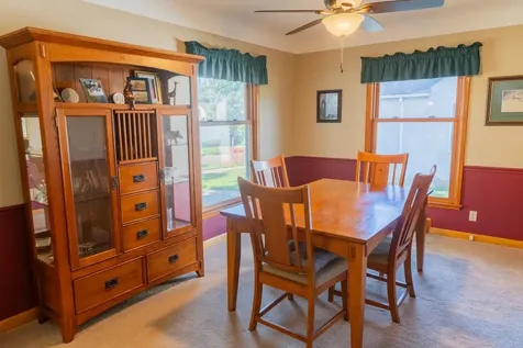 805 Cottage Avenue W Saint Paul MN 55117
