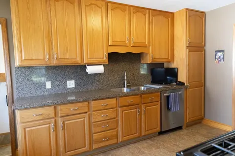 805 Cottage Avenue W Saint Paul MN 55117