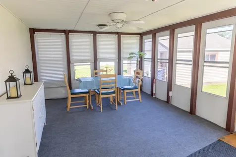 805 Cottage Avenue W Saint Paul MN 55117