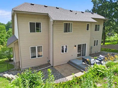 120 W 136th Street Burnsville MN 55337