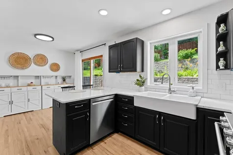 120 W 136th Street Burnsville MN 55337