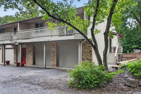 71 Garden Drive Burnsville MN 55337