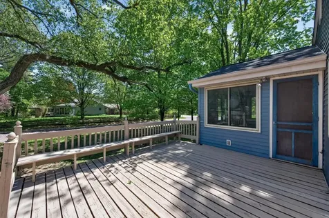 1357 County Road H2 White Bear Lake MN 55110