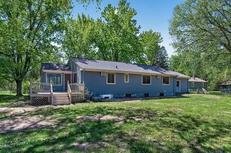 1357 County Road H2 White Bear Lake MN 55110