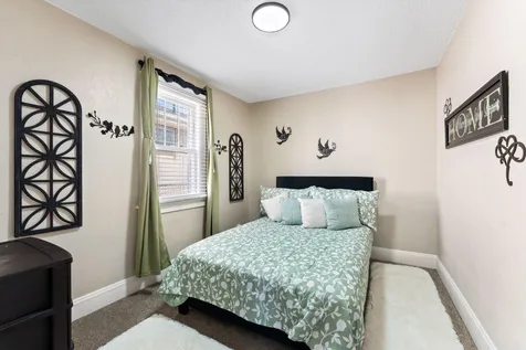1842 Arlington Avenue E Saint Paul MN 55119