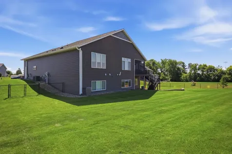 515 21st Place NE Kasson MN 55944