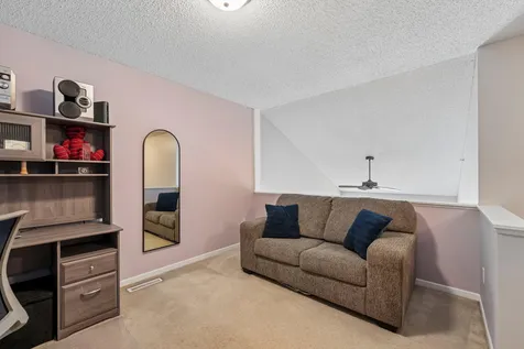 5467 Bryce Avenue Inver Grove Heights MN 55076