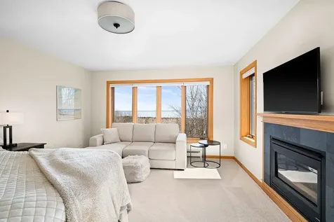 4856 Kingston Street Duluth MN 55804