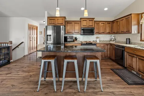 3712 11th Avenue S Moorhead MN 56560