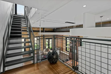 117 Portland Avenue Minneapolis MN 55401