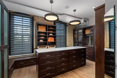 117 Portland Avenue Minneapolis MN 55401