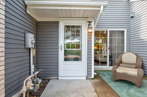 493 Marshland Trail Chanhassen MN 55317