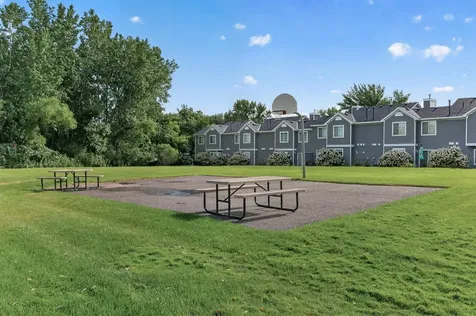 493 Marshland Trail Chanhassen MN 55317