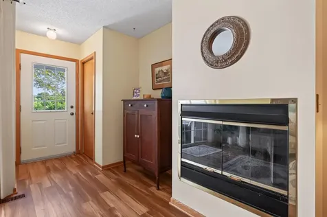 493 Marshland Trail Chanhassen MN 55317