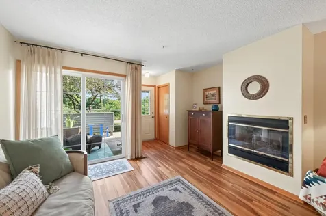 493 Marshland Trail Chanhassen MN 55317