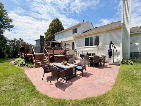 2024 Northview Lane NE Rochester MN 55906