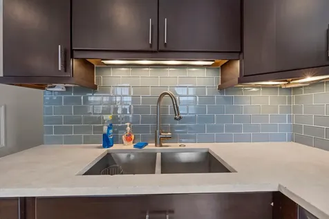 1785 Dupont Avenue S Minneapolis MN 55403
