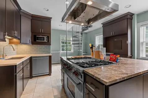 1785 Dupont Avenue S Minneapolis MN 55403