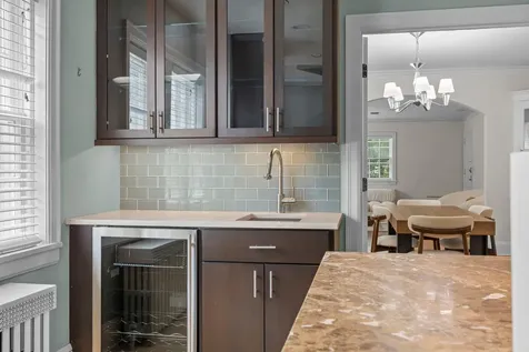 1785 Dupont Avenue S Minneapolis MN 55403