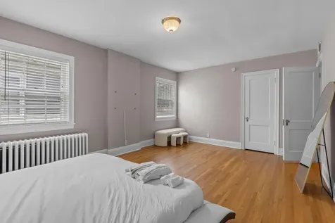 1785 Dupont Avenue S Minneapolis MN 55403