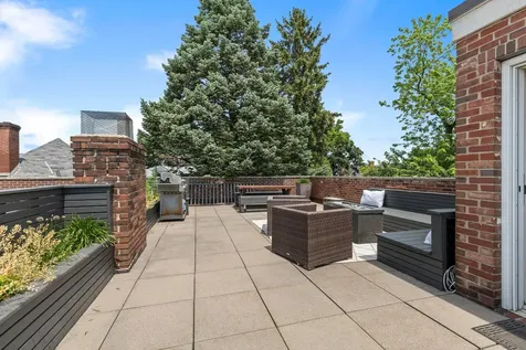 1785 Dupont Avenue S Minneapolis MN 55403