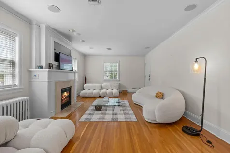 1785 Dupont Avenue S Minneapolis MN 55403