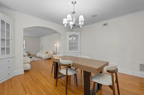 1785 Dupont Avenue S Minneapolis MN 55403