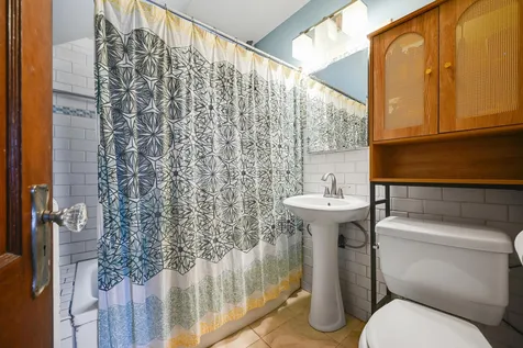 2935 Morgan Avenue N Minneapolis MN 55411