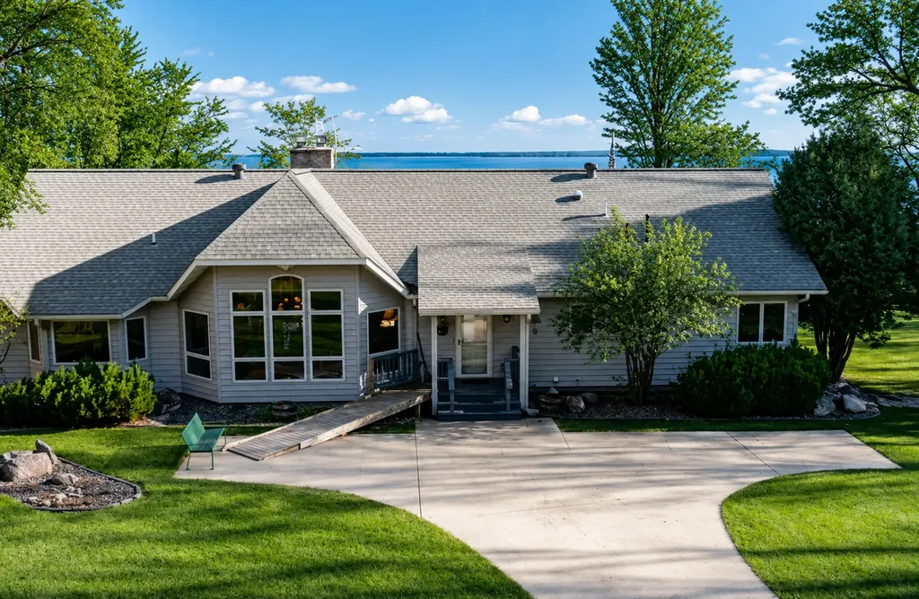 4510 Camper Landing Road NW Cass Lake MN 56633